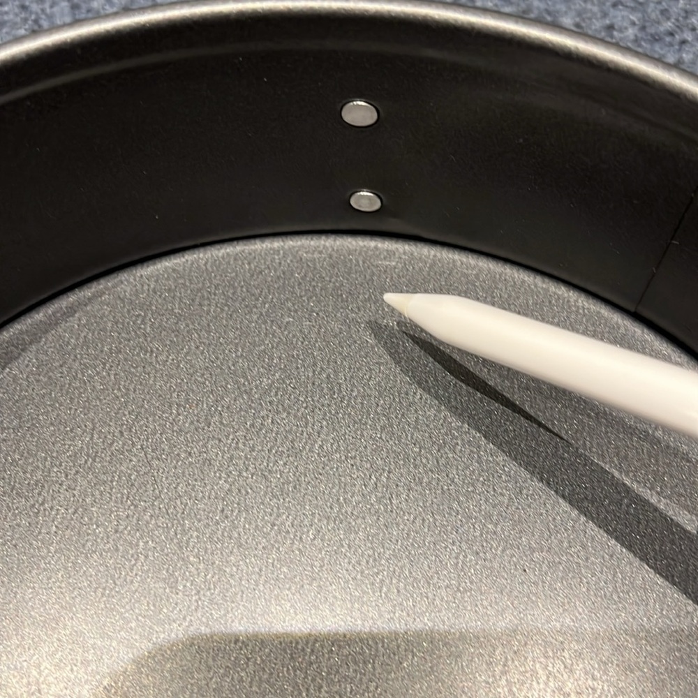 Springform pan 9” - Picture 5 of 7